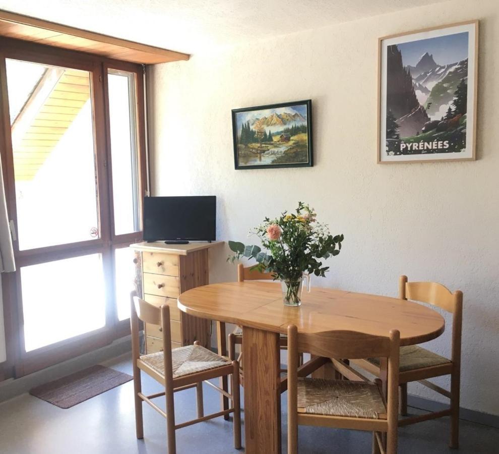 Studio St Lary Proche Du Centre, Au Calme Avec Vue Montagne Saint-Lary-Soulan Exterior photo